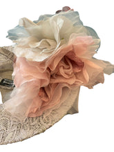 Load image into Gallery viewer, Grey &amp; Pink Roses
